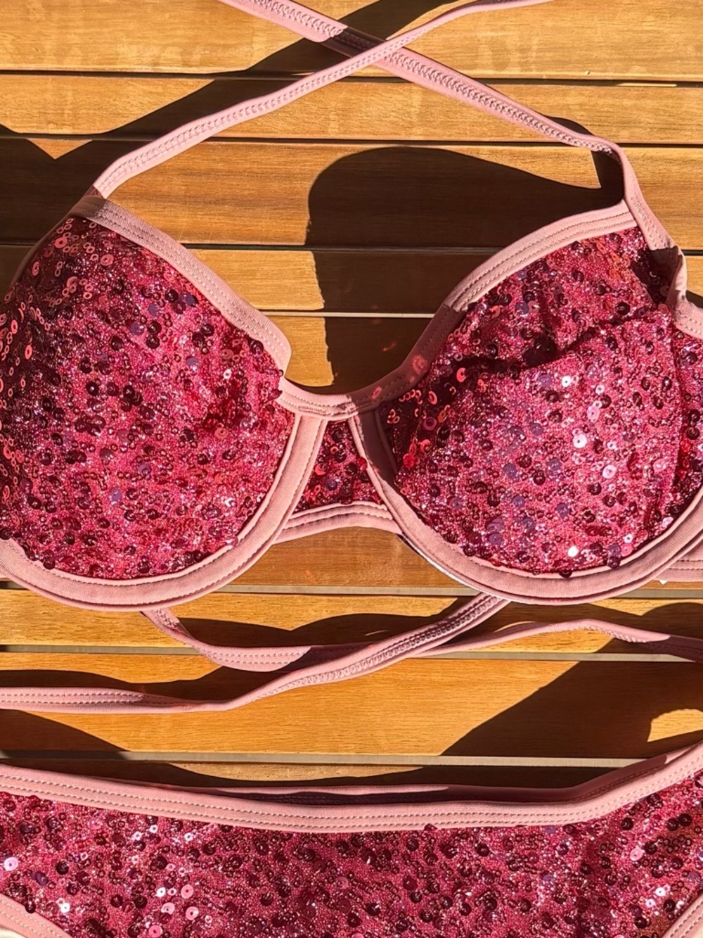 SMALL NWT CUPSHE Pink Mauve Sparkle Sequin Adjustable Wire Bikini Bra set